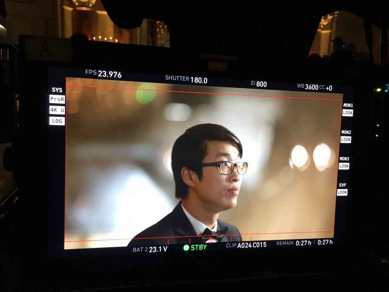 Alejandro Sung hyun Cho filmando una escena de la novela Crash Landing on You 사랑의 불시착 ( 현빈, 손예진 ) en el Hotel Victoria, Interlaken, Suiza